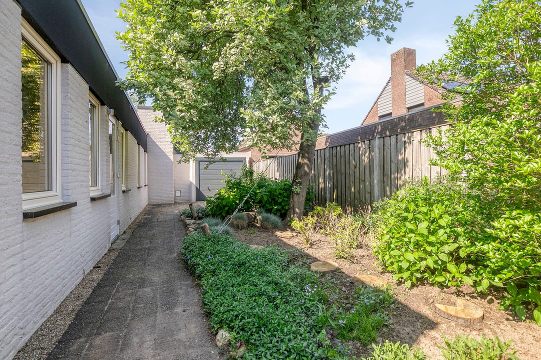 Foto 52 van Pastoor Janssenstraat 3