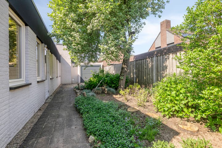 Foto 52 van Pastoor Janssenstraat 3