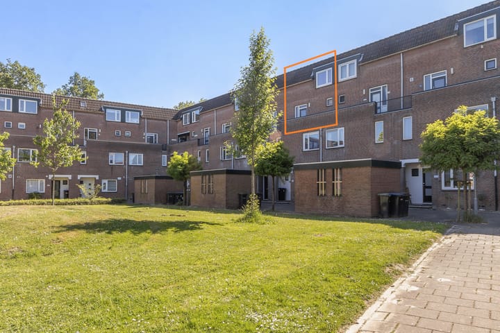 Foto 1 van Meindert Hobbemastraat 75