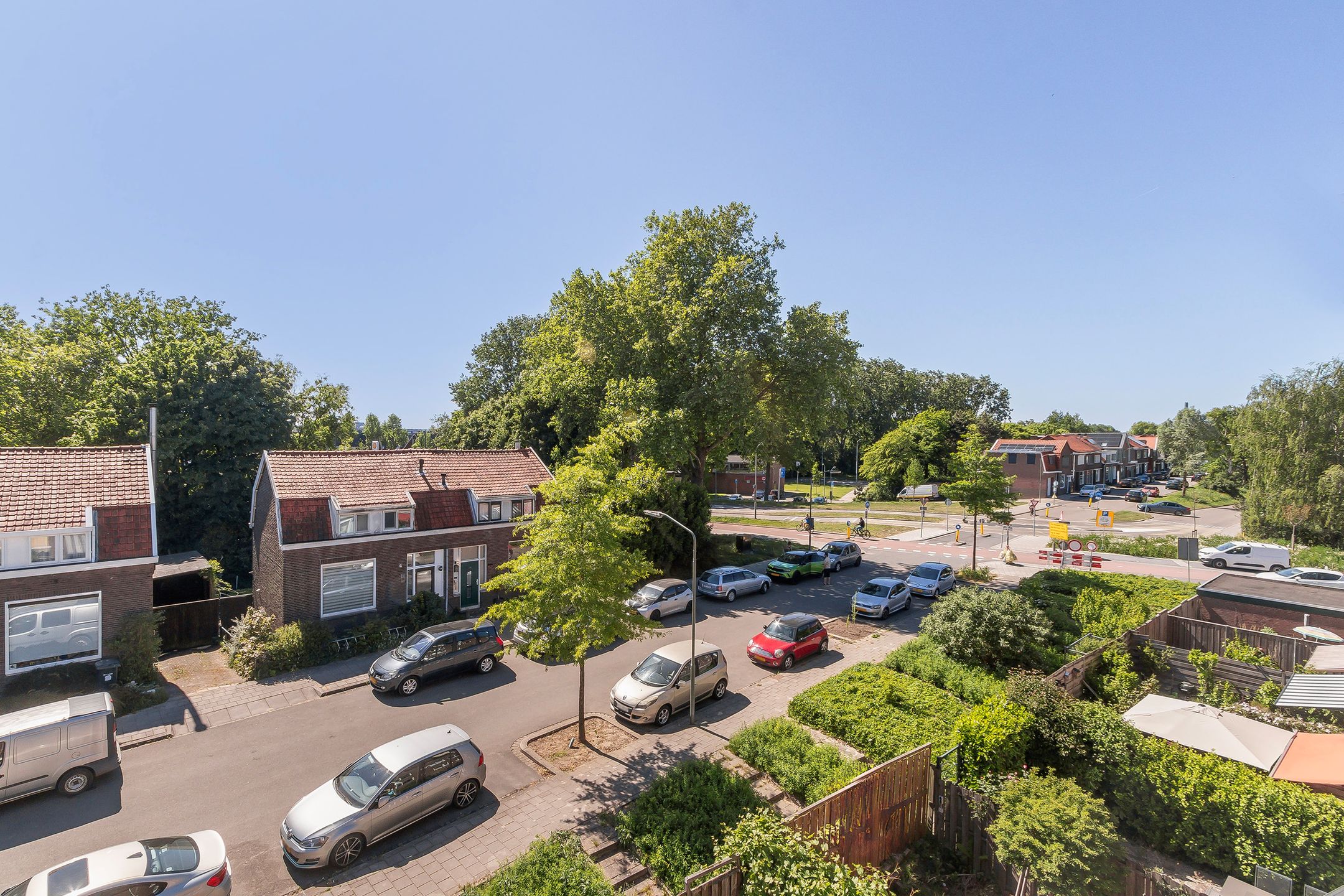 Foto 15 van Meindert Hobbemastraat 75