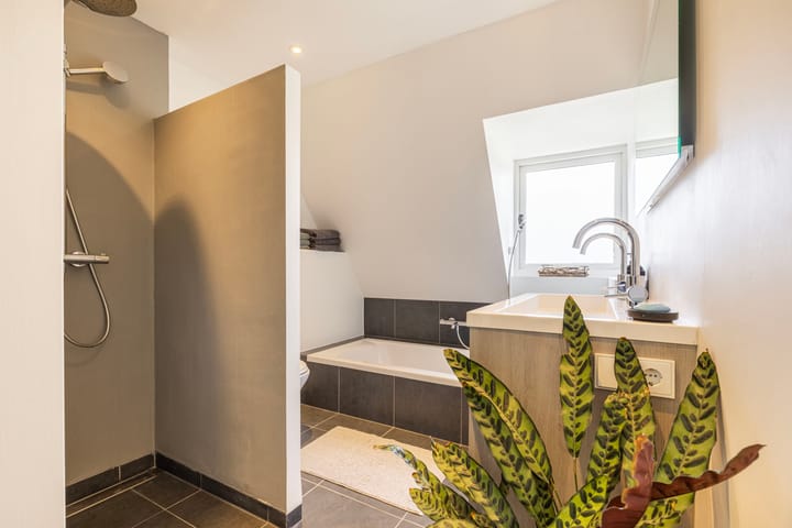 Foto 26 van Waldeck Pyrmontlaan 8