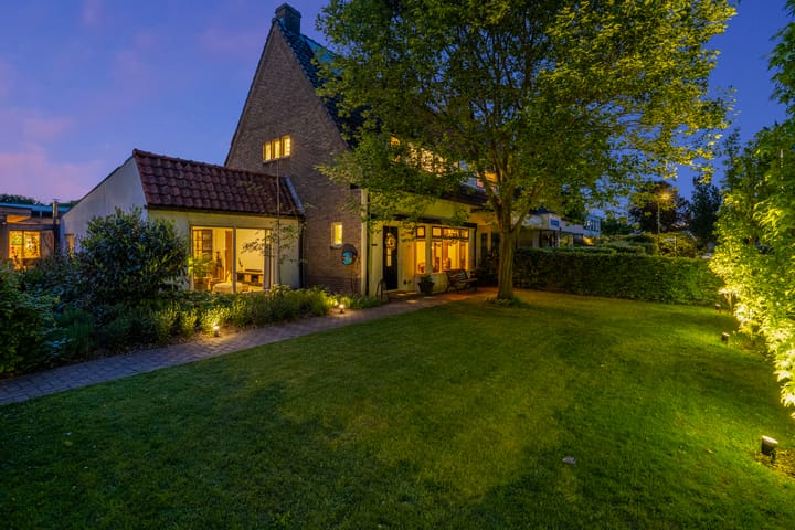 Foto 45 van Waldeck Pyrmontlaan 8