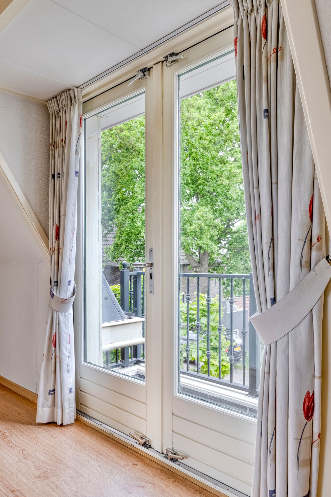 Foto 26 van IJsseldijk-West 18