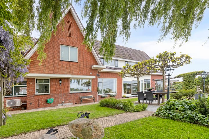 Foto 48 van IJsseldijk-West 18