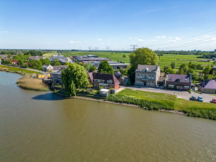 Foto 57 van IJsseldijk-West 18