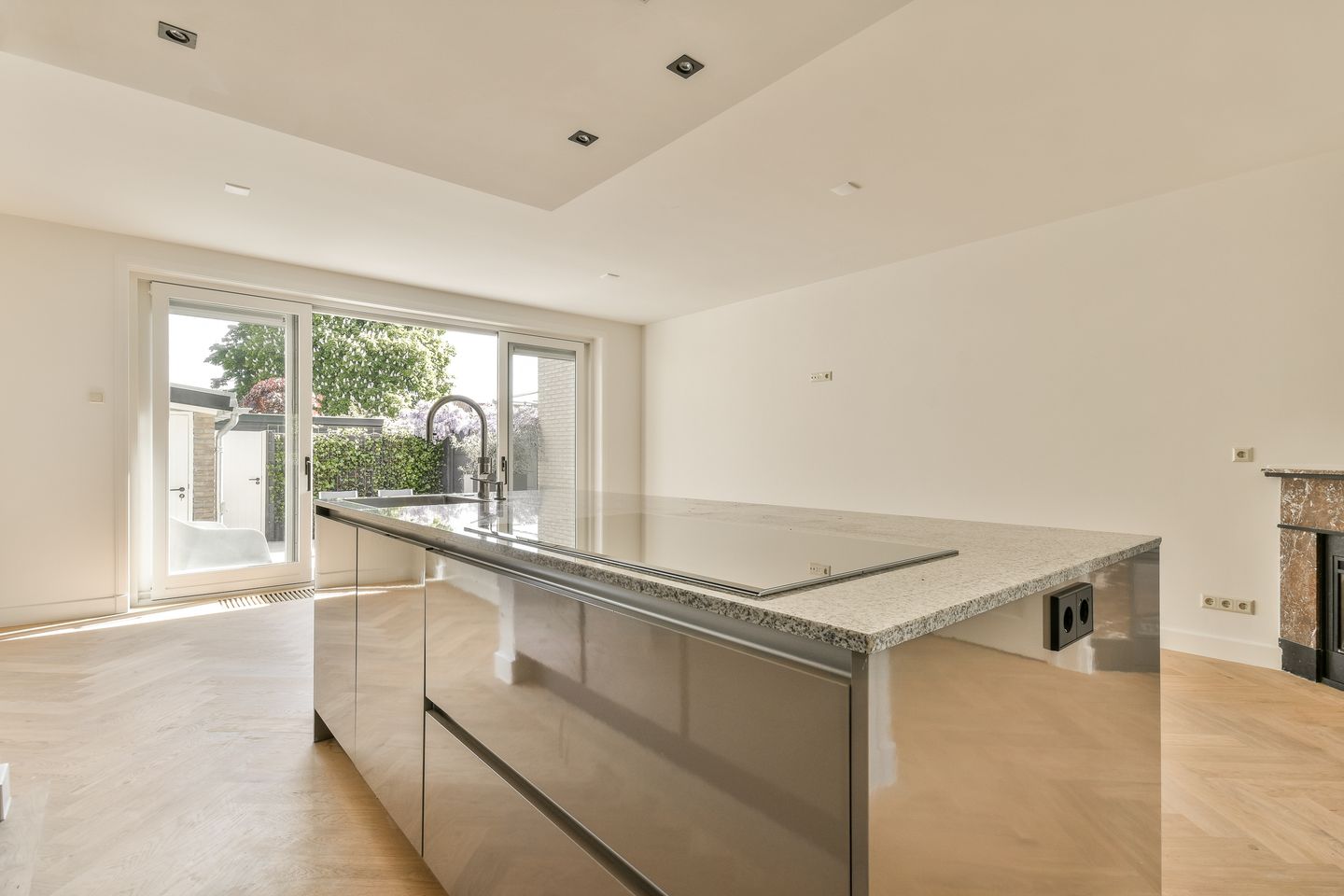 Foto 10 van Van Zuylen van Nijeveltstraat 318