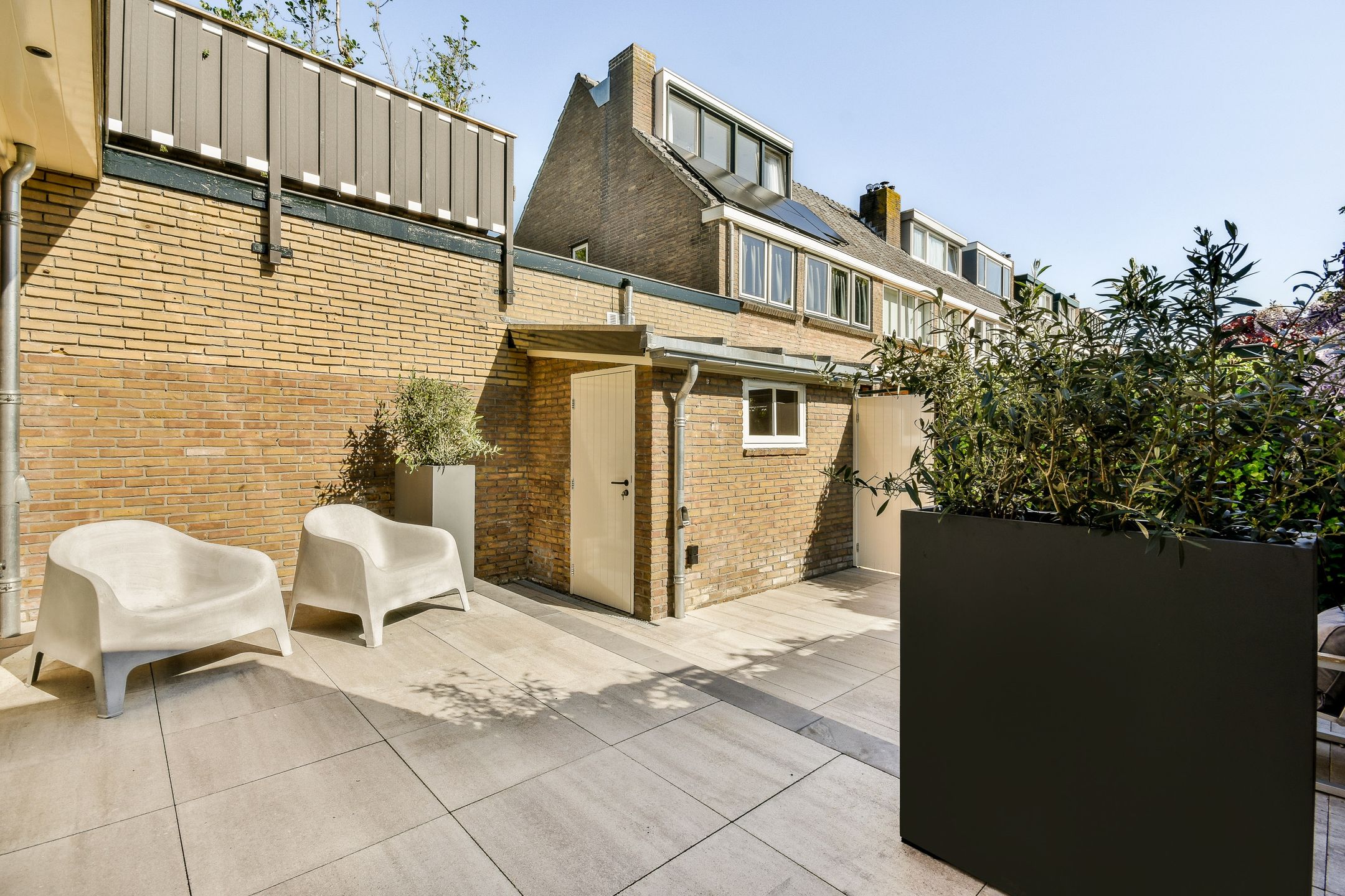 Foto 12 van Van Zuylen van Nijeveltstraat 318