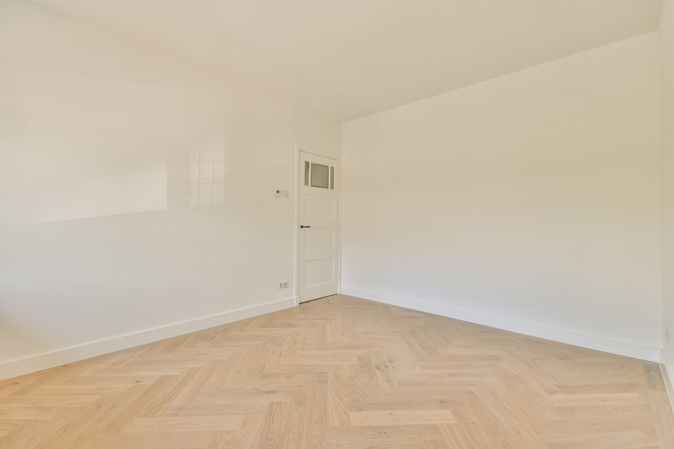 Foto 24 van Van Zuylen van Nijeveltstraat 318