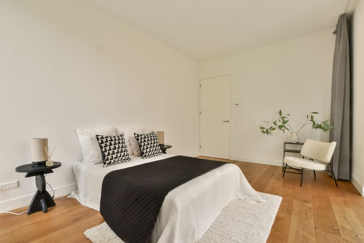 Foto 16 van Rosy Wertheimstraat 47