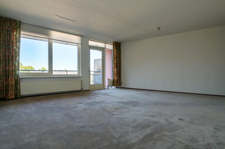 Foto 2 van Plein 2000 73