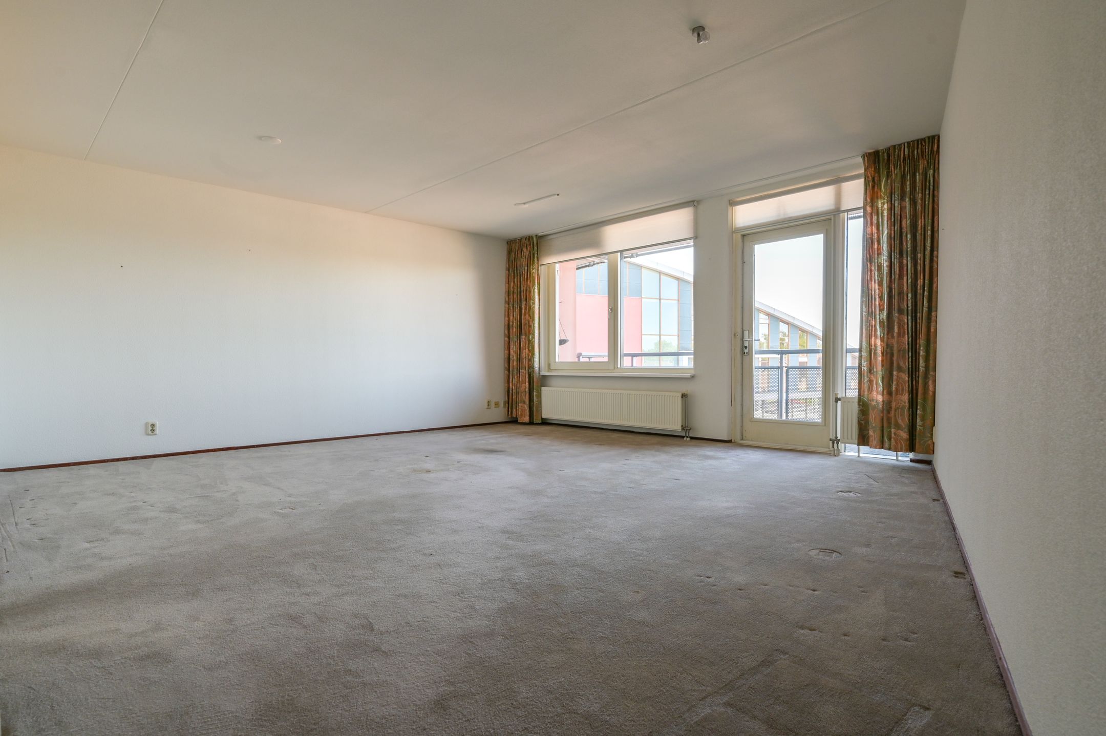 Photo 3 of Plein 2000 73