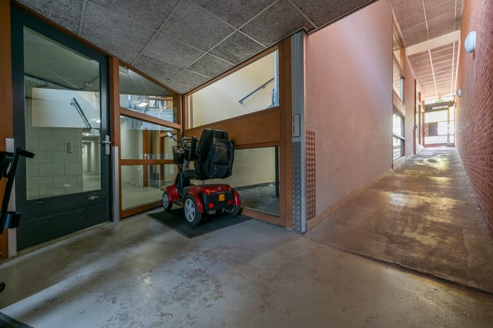 Foto 32 van Plein 2000 73