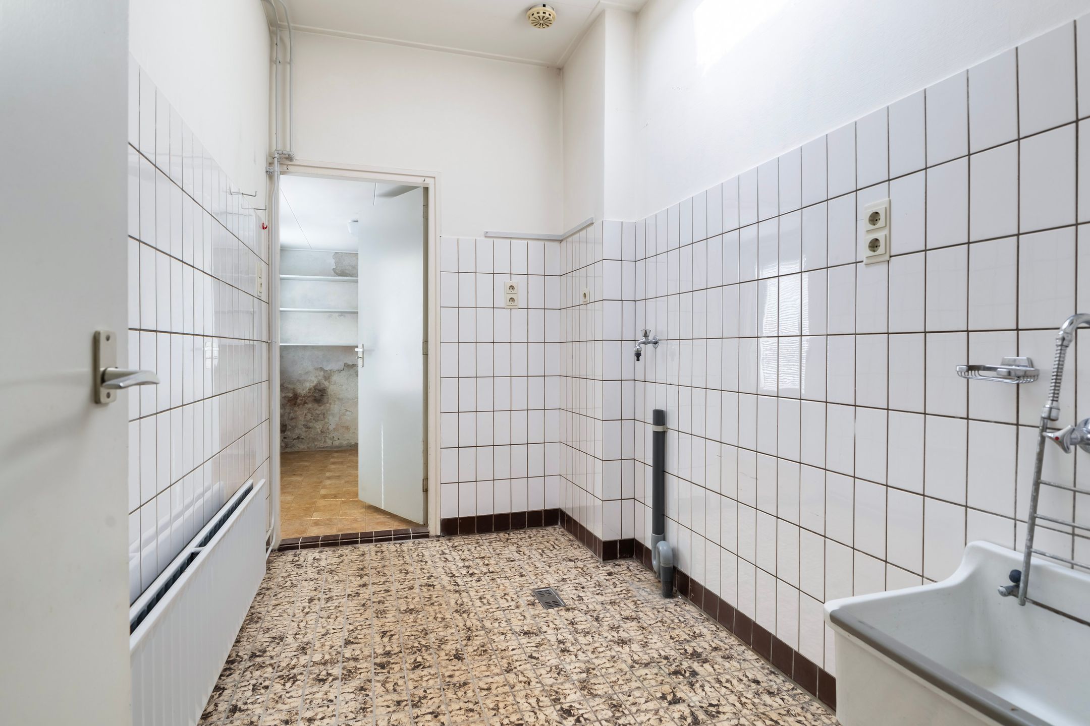 Photo 21 of Singelstraat 19-A