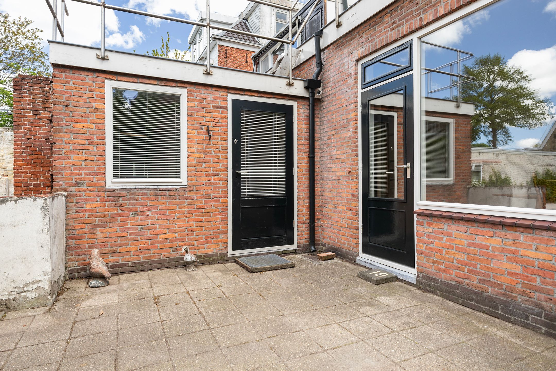 Photo 39 of Singelstraat 19-A