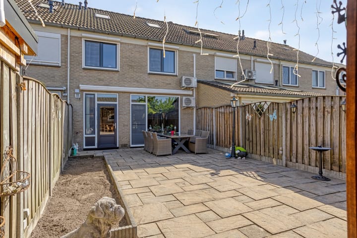 Foto 4 van Robert Scottstraat 112