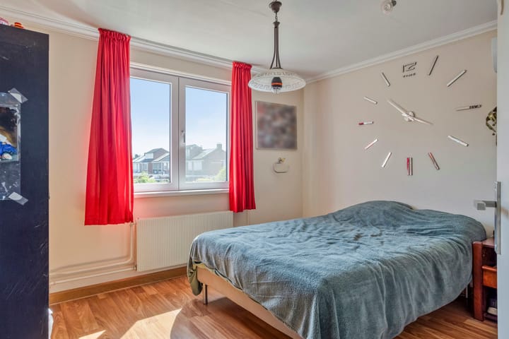 Foto 14 van Robert Scottstraat 112