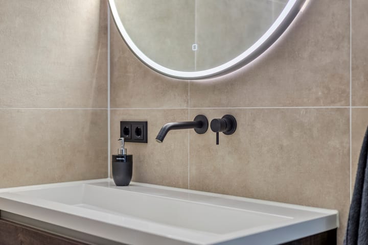 Foto 17 van Robert Scottstraat 112