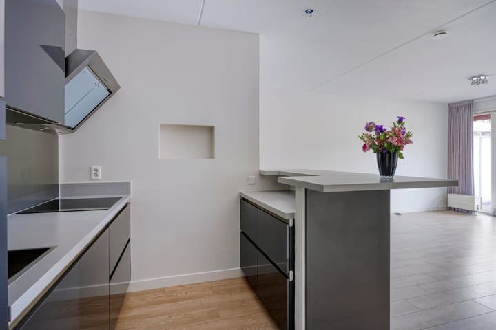 Foto 15 van Kamperfoeliestraat 8-G