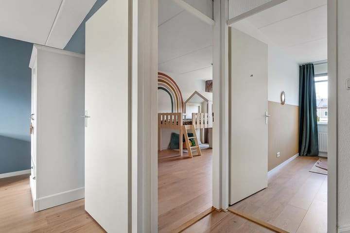 Foto 18 van Zwanenbloem 8