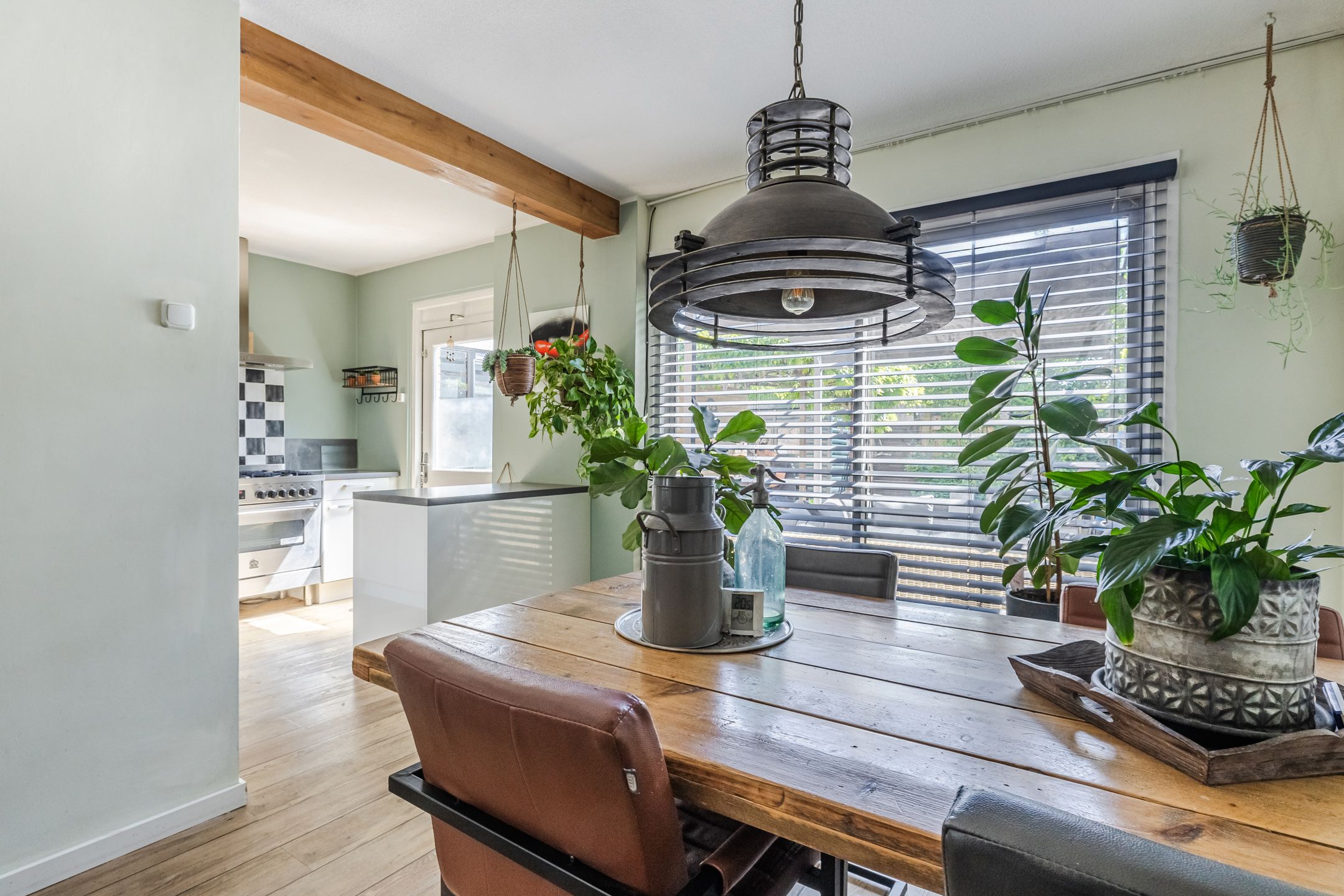 Foto 9 van Leeuweriklaan 84