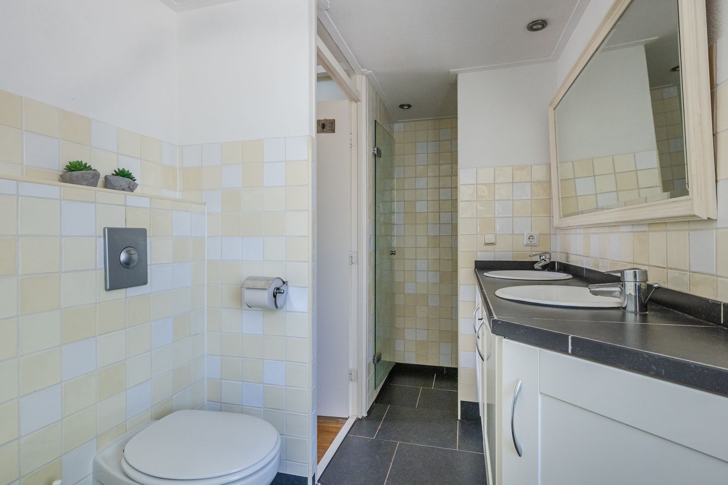 Foto 25 van Leeuweriklaan 84