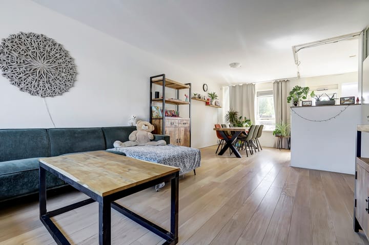 Foto 6 van Wagenaarstraat 10