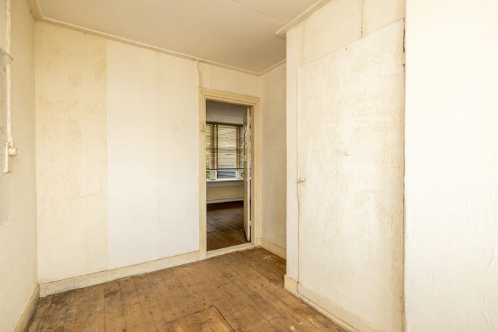 Photo 18 of Doncksestraat 15