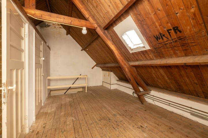 Photo 24 of Doncksestraat 15