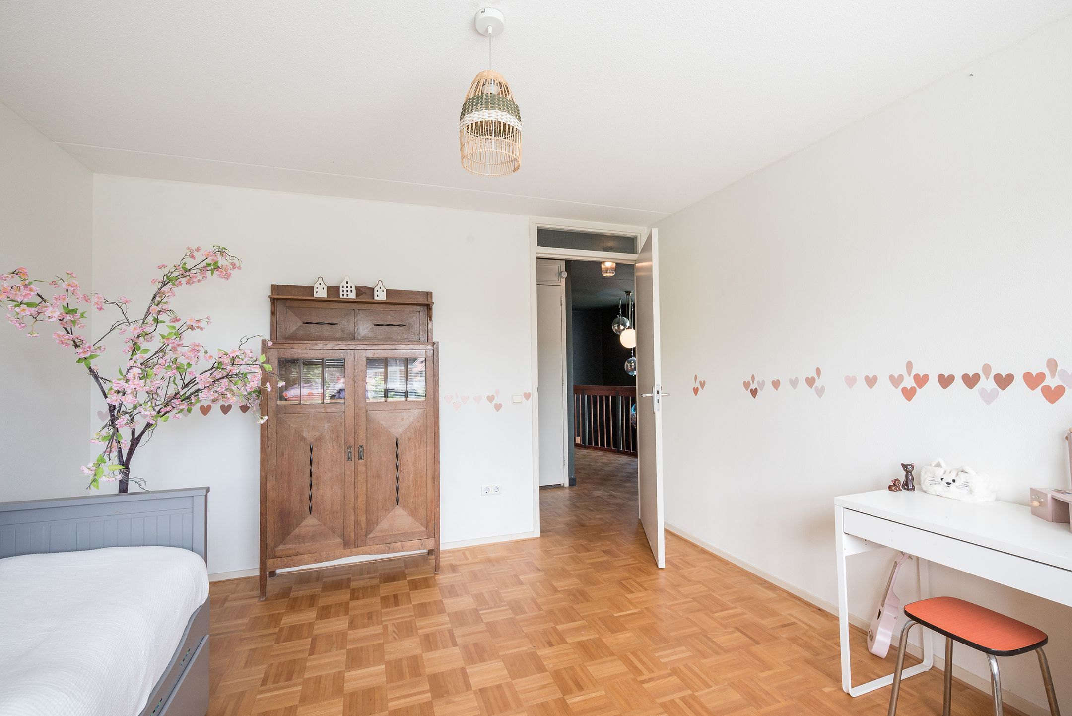 Foto 36 van Deken Zondaglaan 130