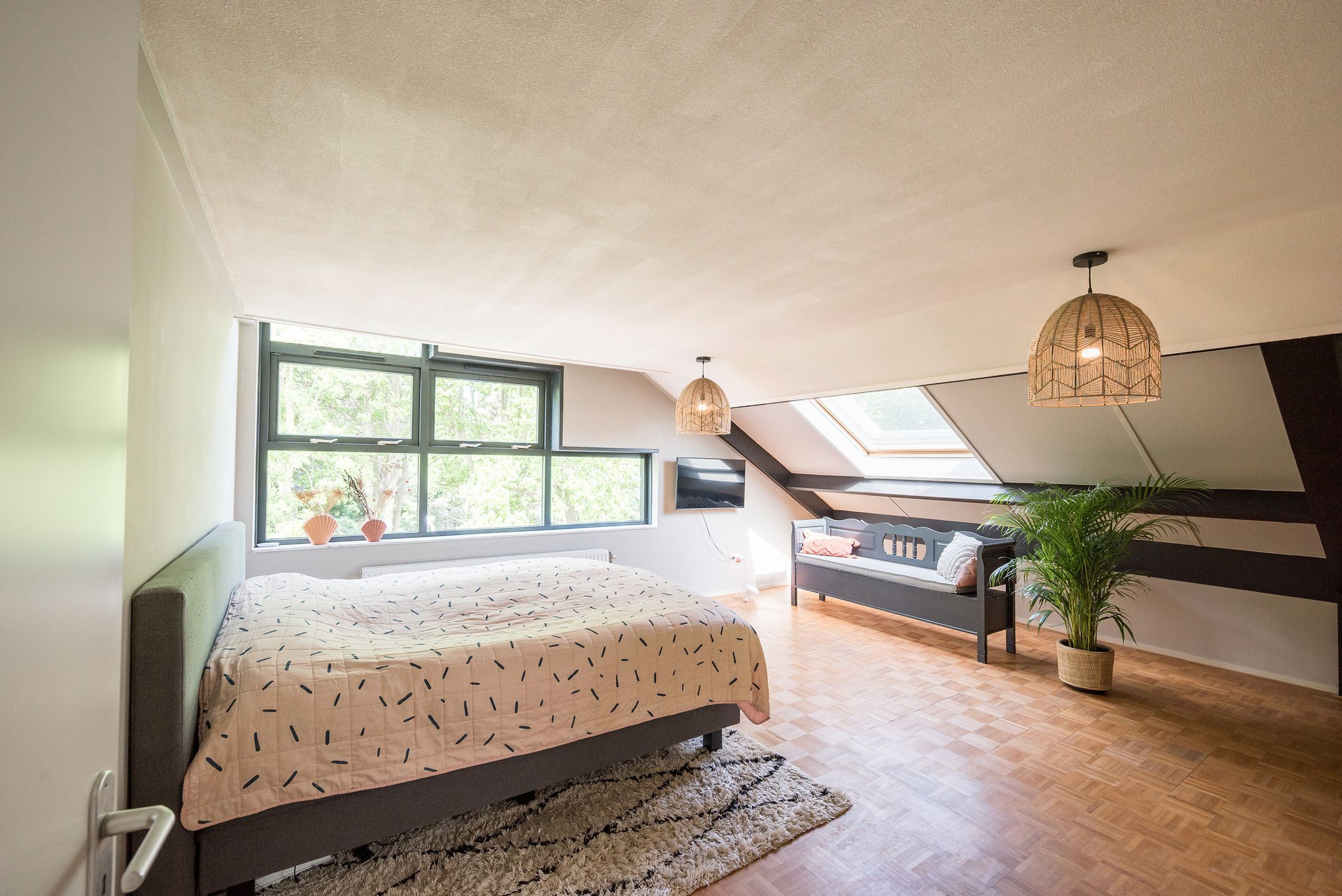 Foto 45 van Deken Zondaglaan 130