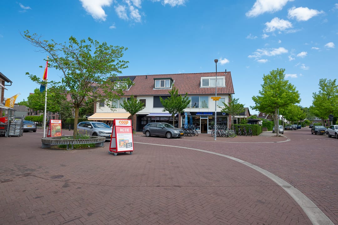 Foto 61 van Deken Zondaglaan 130