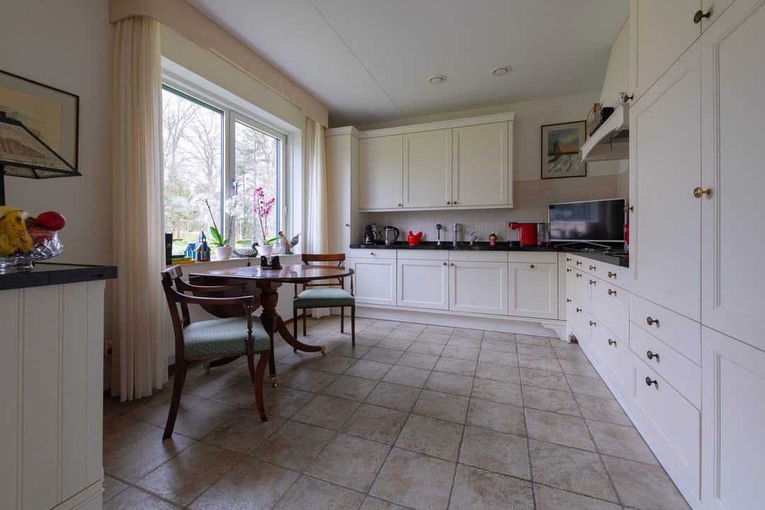 Photo 8 of Van Weerden Poelmanweg 40