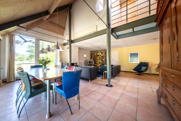 Foto 2 van Roordaweg 12