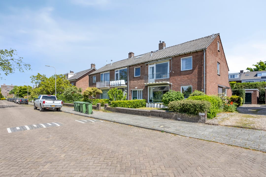 Foto 1 van Professor de Langen Wendelsstraat 21