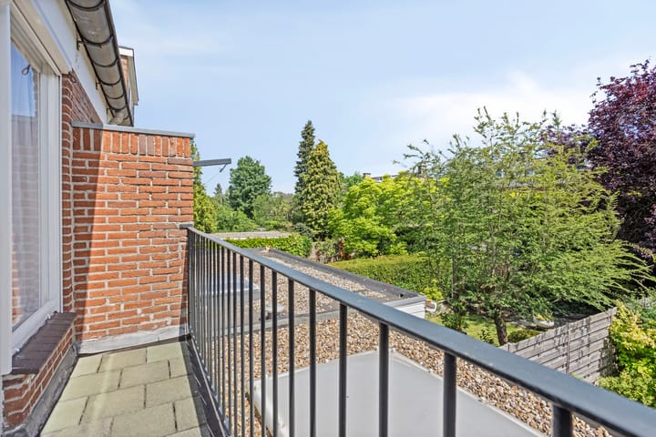 Foto 24 van Professor de Langen Wendelsstraat 21