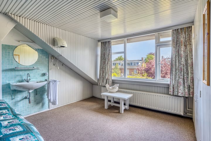 Foto 30 van Professor de Langen Wendelsstraat 21