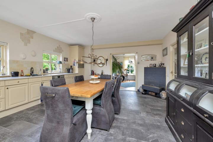 Foto 27 van Hoofdstraat 4