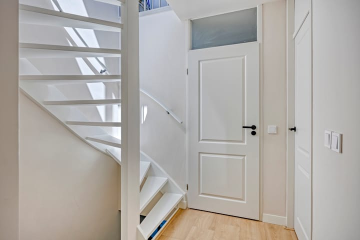 Foto 22 van Leidekkerstraat 27