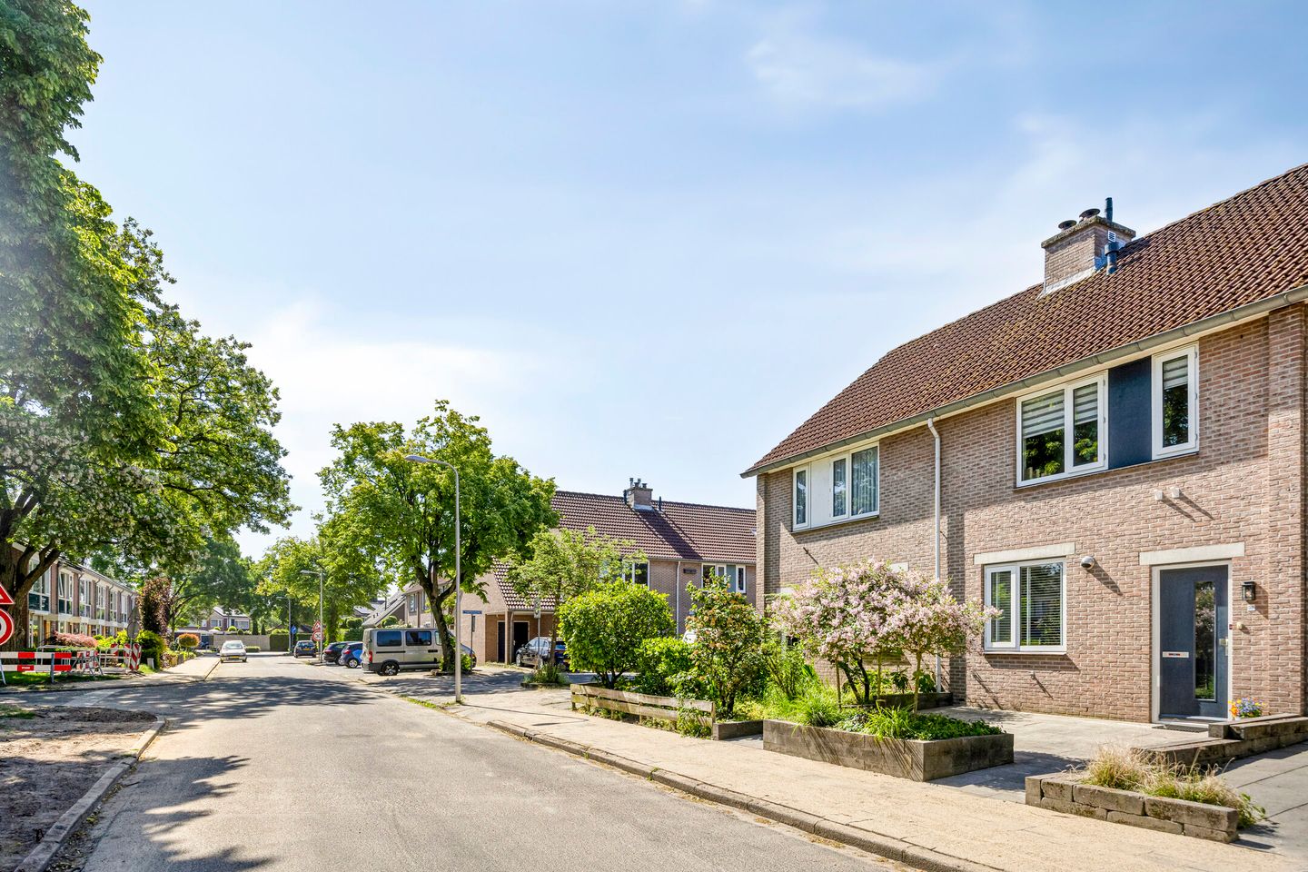 Photo 34 of Goudenregenstraat 38