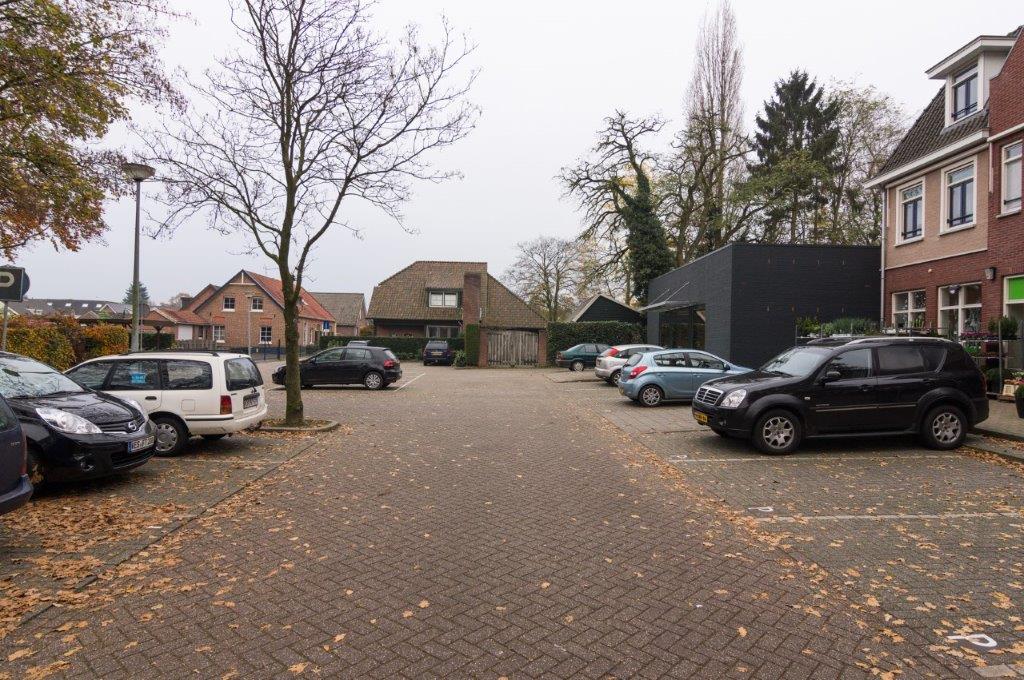 View photo 4 of Kerkhofpad 13