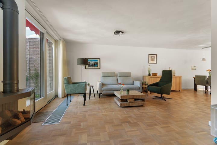 Foto 17 van Veldsingel 77