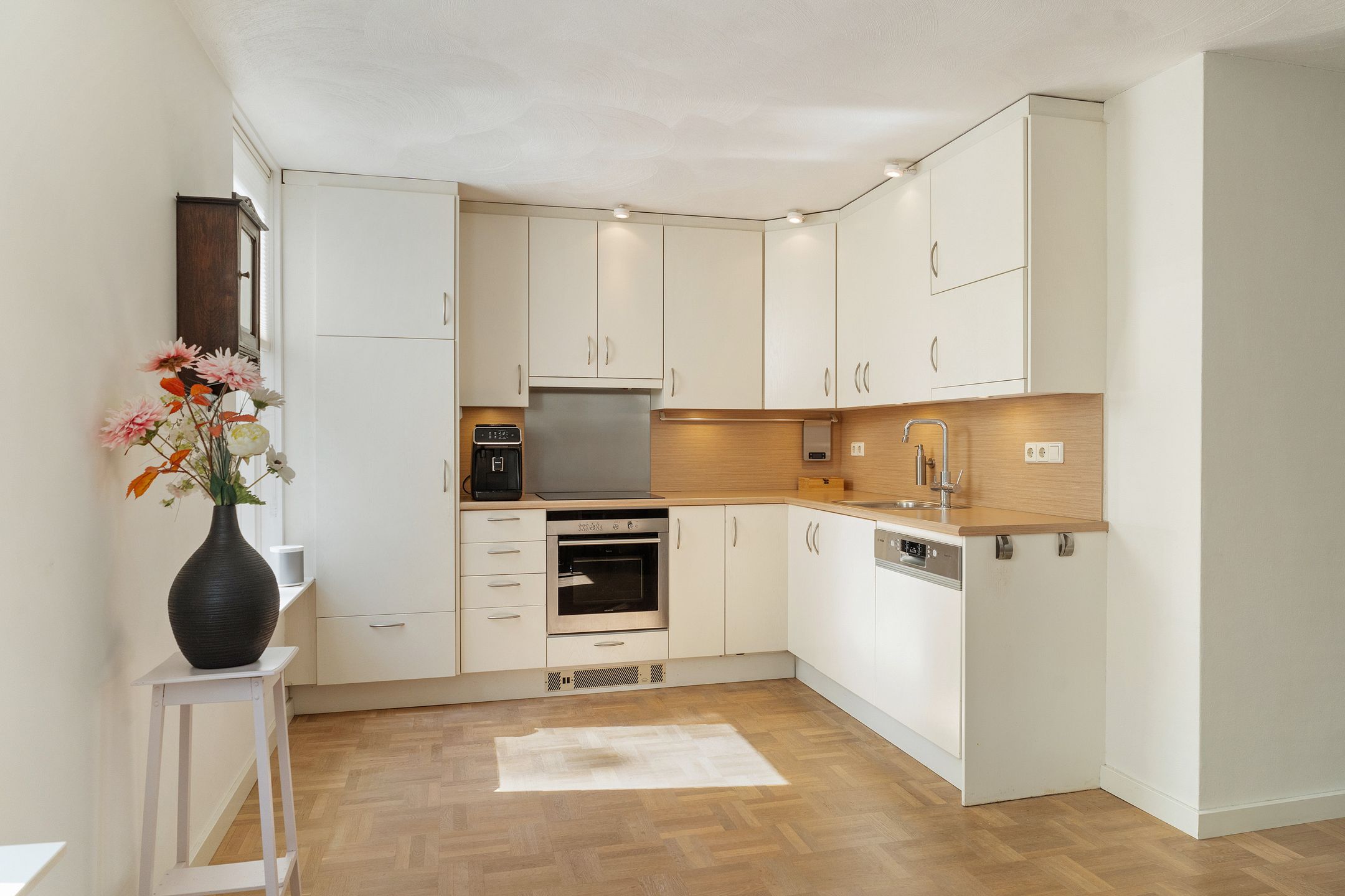 Foto 21 van Veldsingel 77