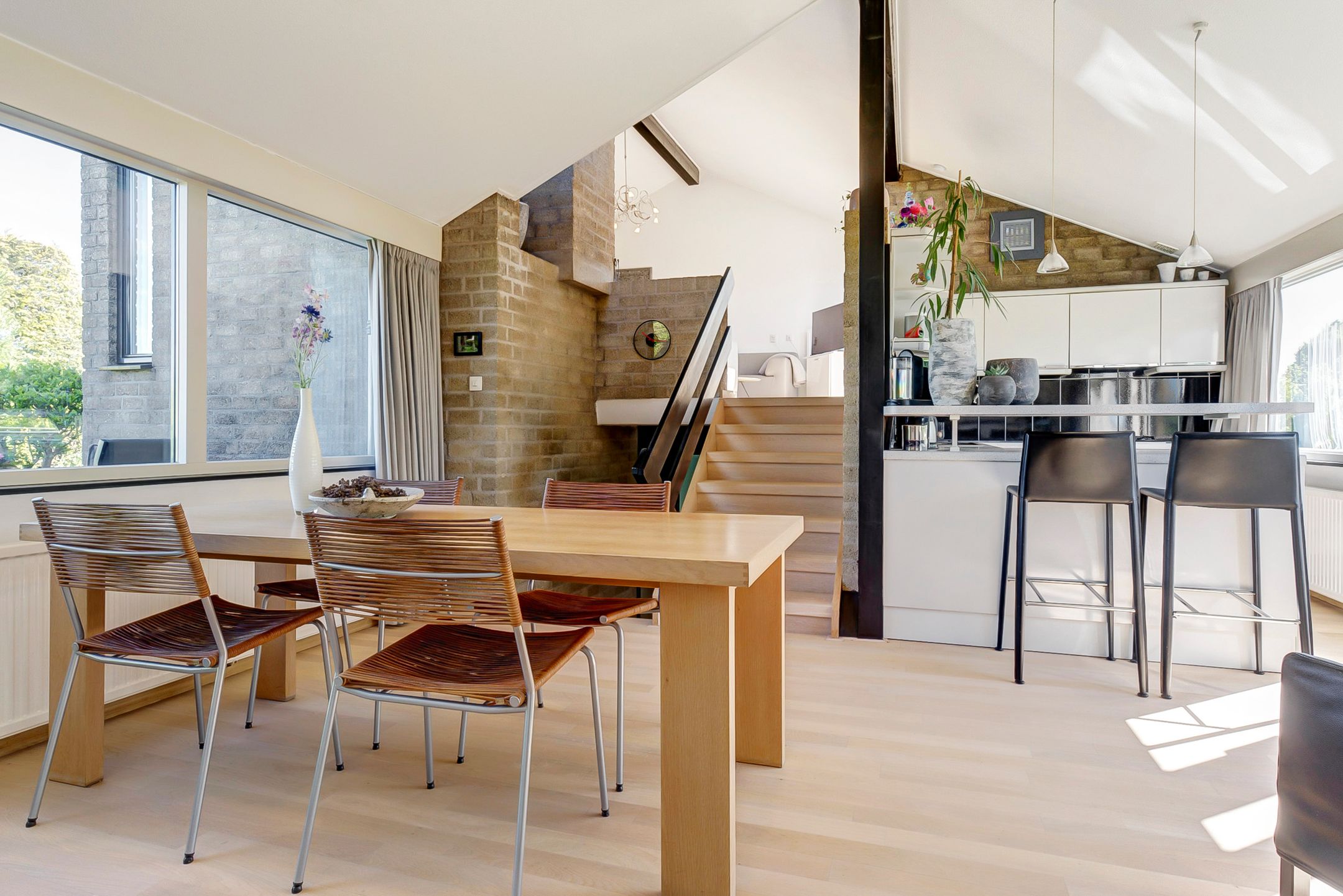 Foto 12 van Rijnstraat 16