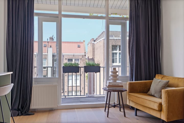 Foto 18 van Frederik Hendrikstraat 110-3