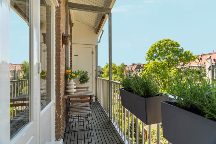 Foto 19 van Frederik Hendrikstraat 110-3