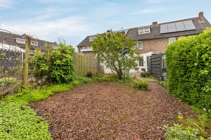 Foto 25 van A gen Giezen 19