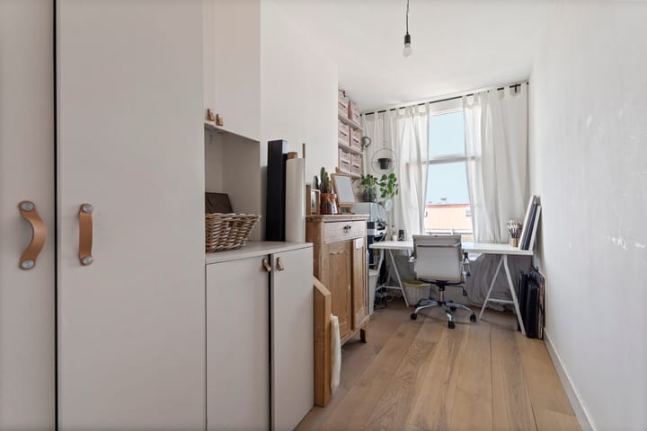 Foto 39 van Frederik Hendrikstraat 110-3