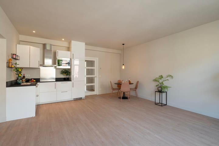 Foto 6 van Tidemanstraat 18-B