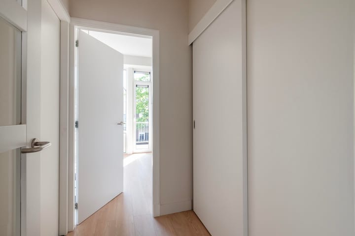 Foto 21 van Tidemanstraat 18-B