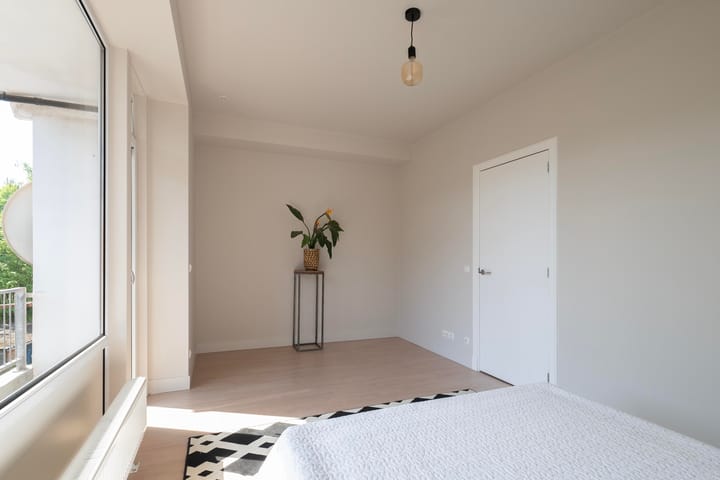 Foto 24 van Tidemanstraat 18-B